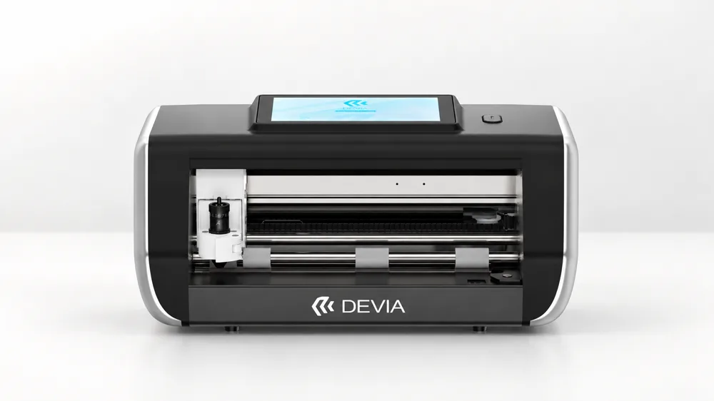 HighProFilmで使用するDEVIA製フィルムカッティングマシン
